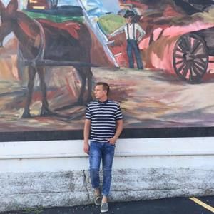 Meet your Posher, Aaron